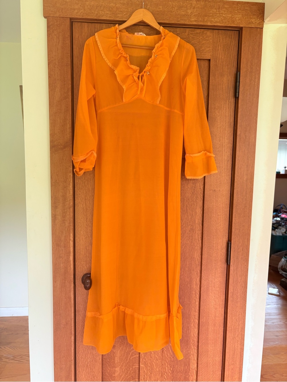 Vintage Killer Orange Maxi Dress Nylon 60’s Long Sleeve Large